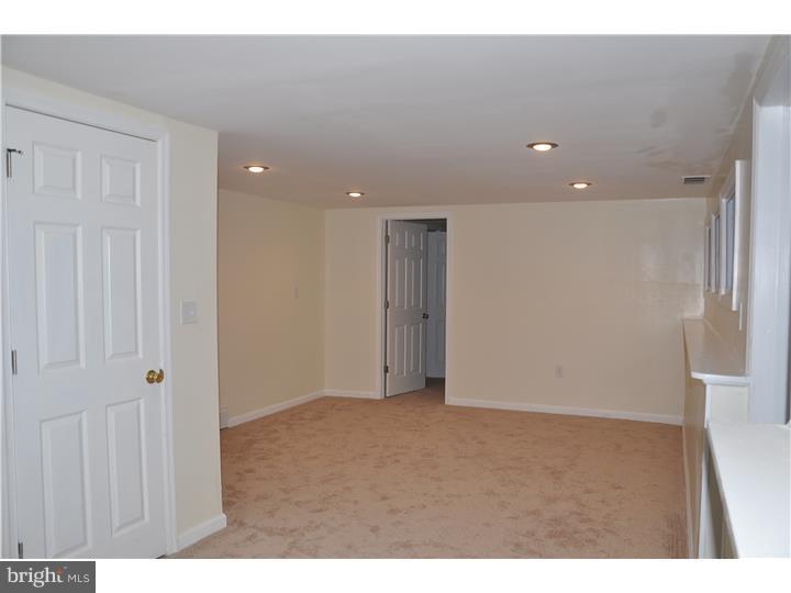 2931 Ogletown Road Newark, DE 19713 - Photo 11 of 23