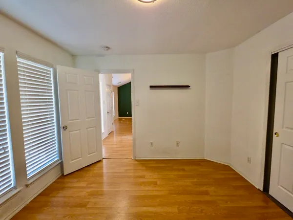 $2,100 | 1424 Roxanne's Run, Pflugerville, TX 78660