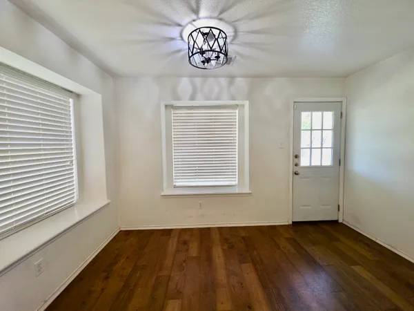 $2,100 | 1424 Roxanne's Run, Pflugerville, TX 78660