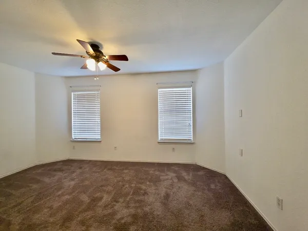 $2,100 | 1424 Roxanne's Run, Pflugerville, TX 78660