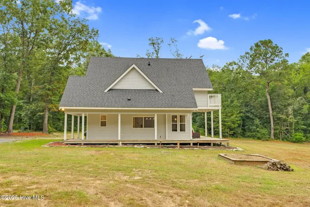 $421,000 | 1144 Lee-Johnson Road, Dunn, NC 28334