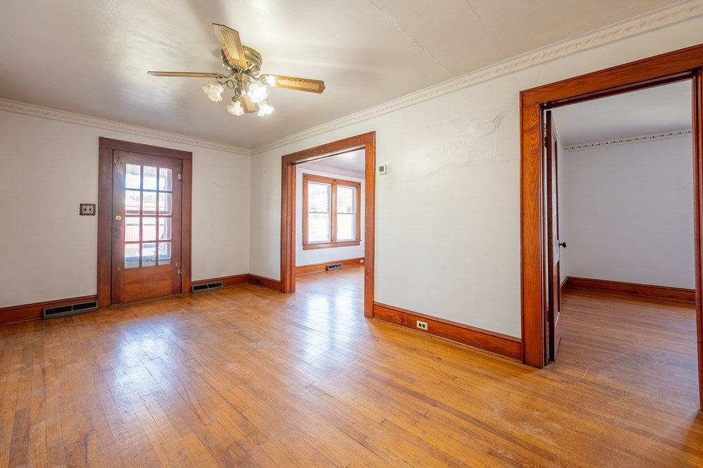 2195 West Ridge Road Wytheville, VA 24382 - Photo 10 of 70 Gallery Image 10