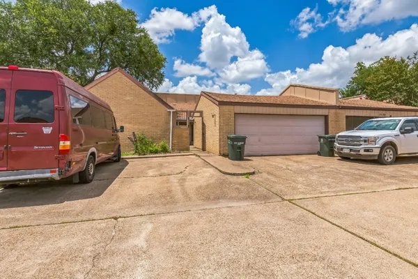 $139,000 | 2132 Kazmeier Plaza, Bryan, TX 77802