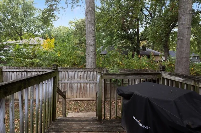 $209,950 | 6564 Charles Street, Shawnee, KS 66216