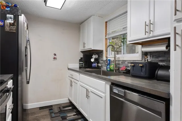 $209,950 | 6564 Charles Street, Shawnee, KS 66216