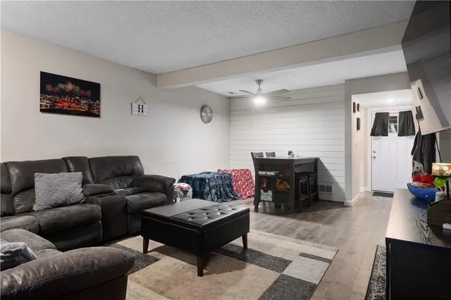 $209,950 | 6564 Charles Street, Shawnee, KS 66216