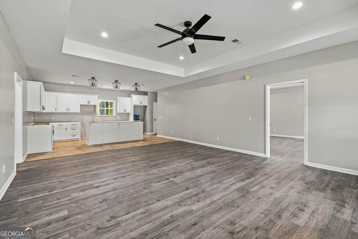 7299 Manningtown Road Jesup, GA 31546 - Photo 6 of 44