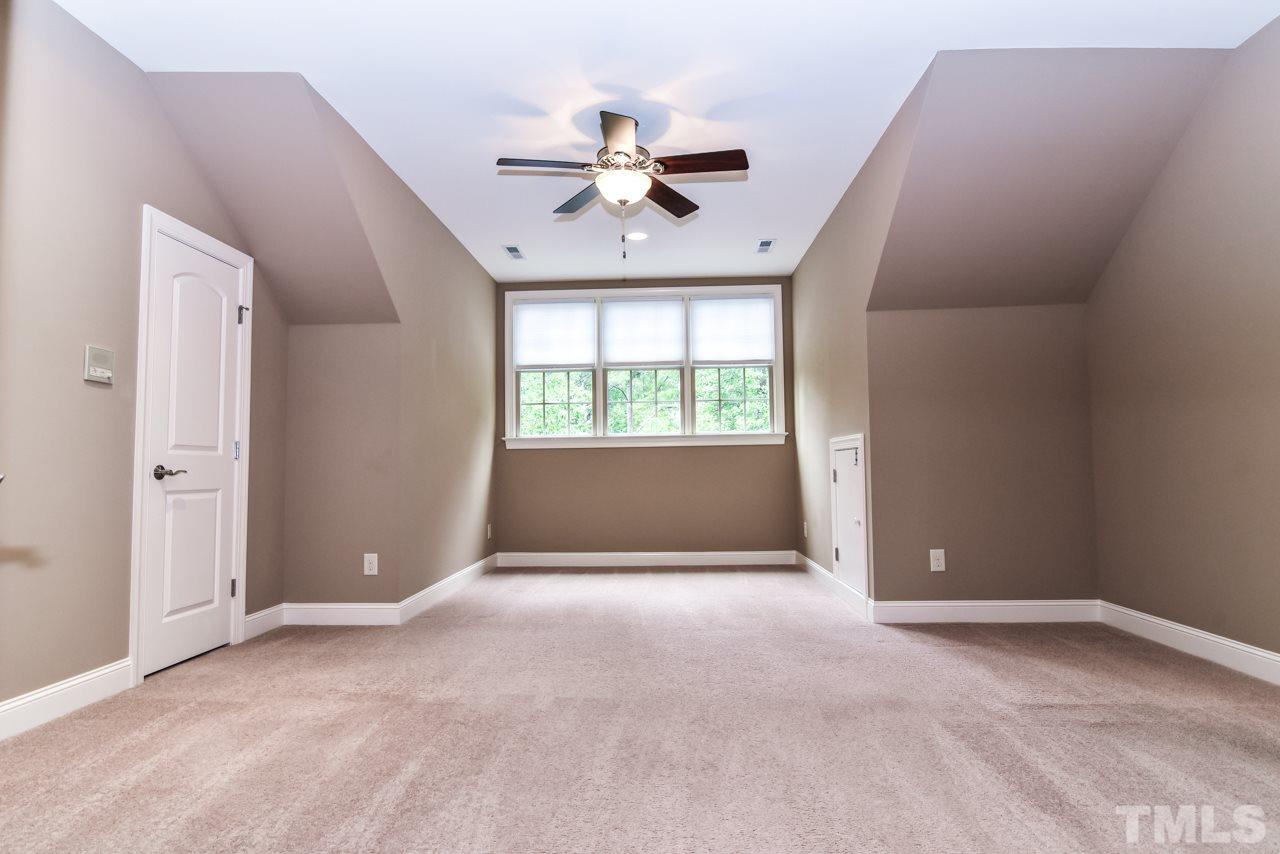 6924 Mactavish Way Raleigh, NC 27613 - Photo 24 of 30 2nd Level Bonus room - great flex space for office, movie room, or gym.