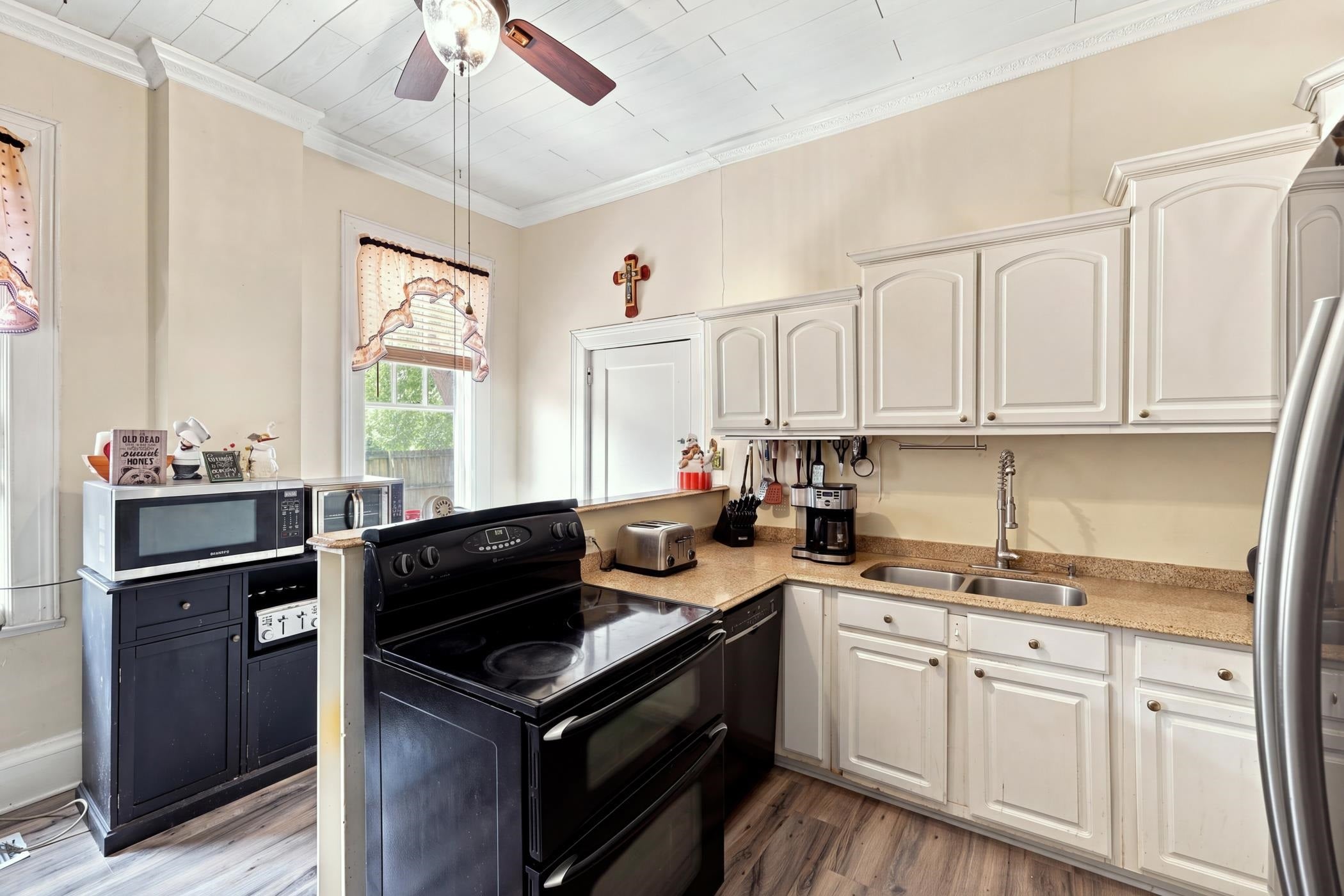 703 West Rusk Street Marshall, TX 75670 - Photo 8 of 43 Gallery Image 8