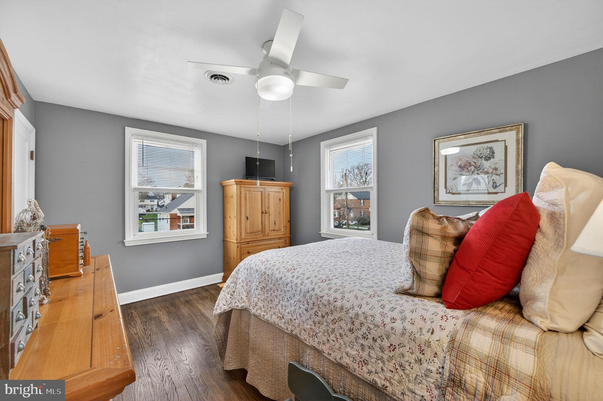 3033 Parktowne Road Baltimore, MD 21234 - Photo 17 of 43