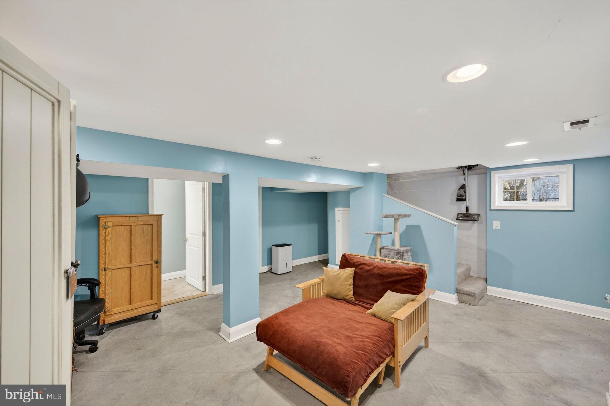 3033 Parktowne Road Baltimore, MD 21234 - Photo 34 of 43