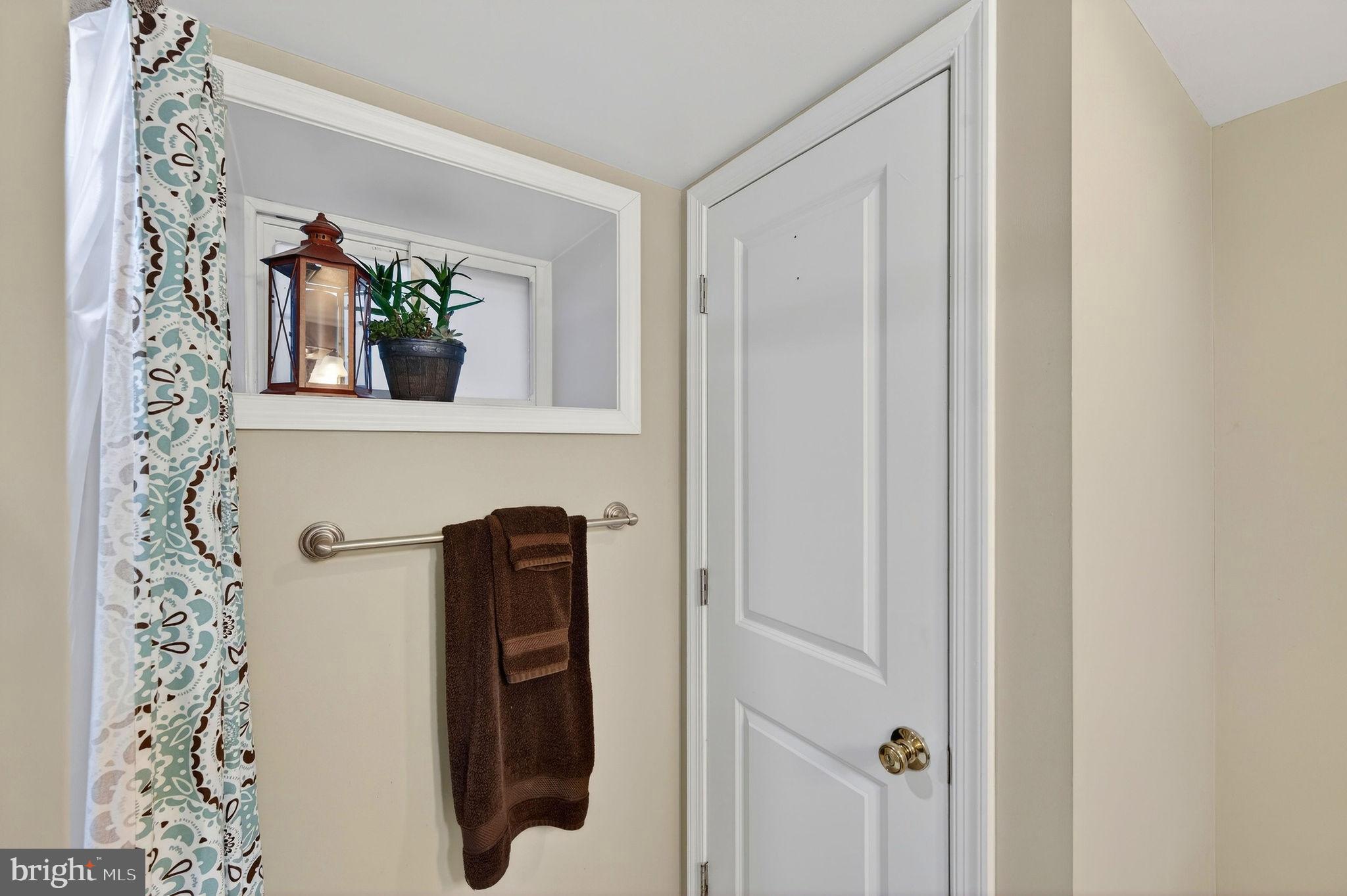 3033 Parktowne Road Baltimore, MD 21234 - Photo 35 of 43