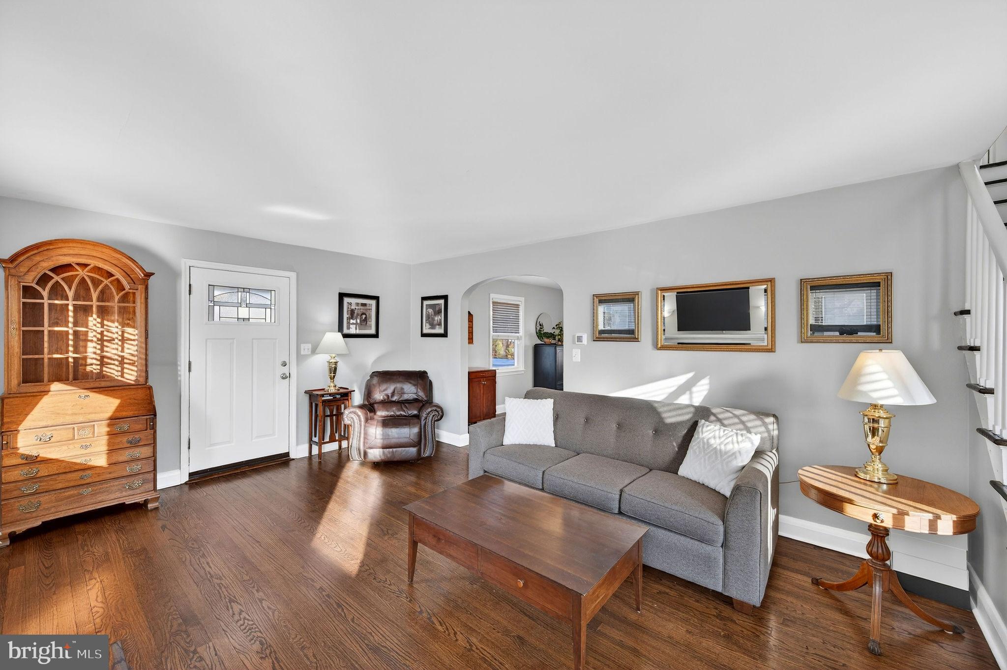 3033 Parktowne Road Baltimore, MD 21234 - Photo 8 of 43