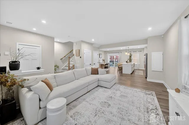 $550,000 | 66 American Way, Unit 266, Cliffwood, NJ 07721