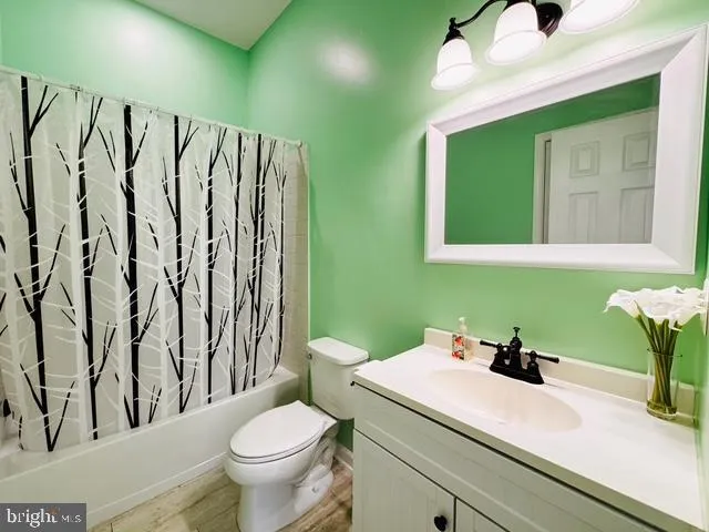 $1,600 | 1440 Hartwood Road, Fredericksburg, VA 22406