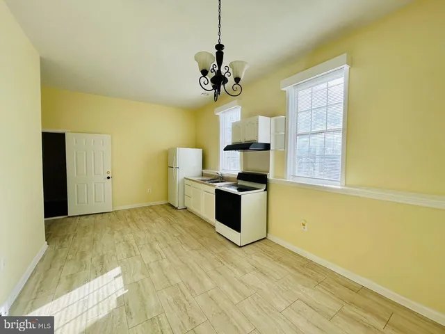 $1,600 | 1440 Hartwood Road, Fredericksburg, VA 22406