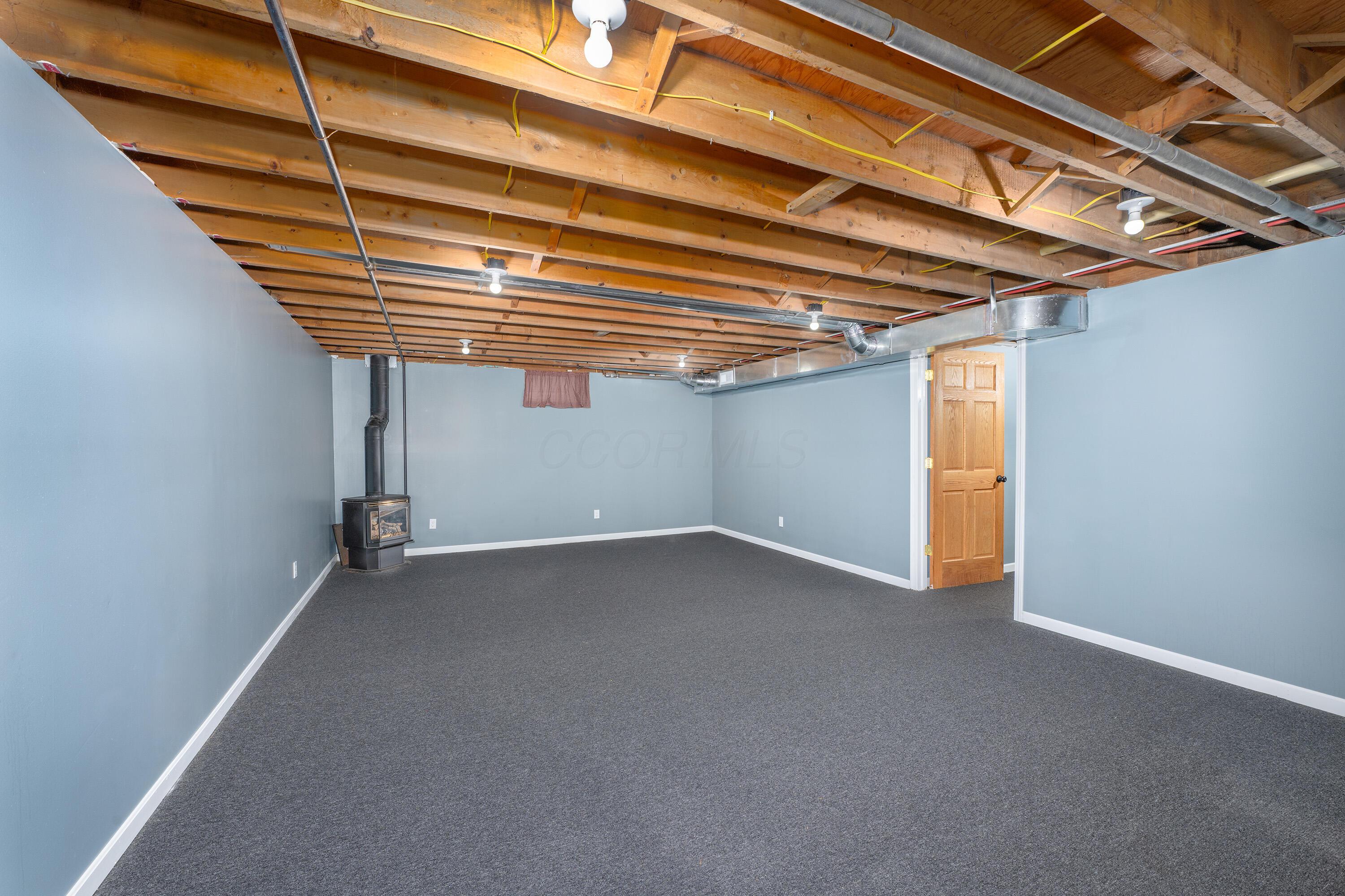 15571 Glen Road Mount Vernon, OH 43050 - Photo 17 of 43 15571Glen_19