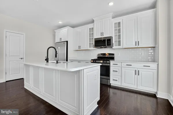 $575,000 | 41956 Pickwick Mill Terrace, Aldie, VA 20105