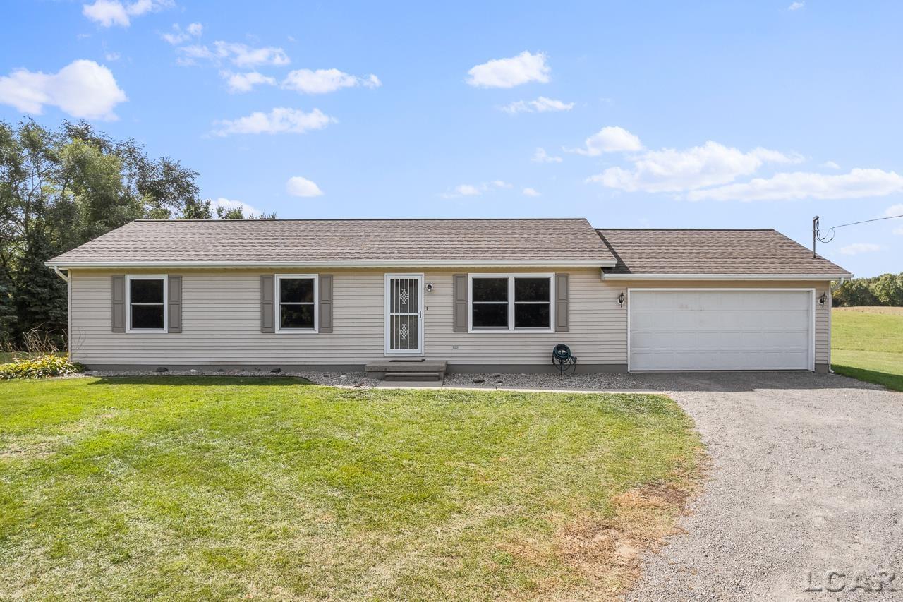 6710 Norvell Road Brooklyn, MI 49230 - Photo 3 of 36 50092444-2.JPG