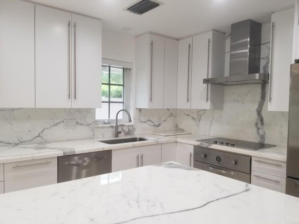 954 Lake Wyman Road Boca Raton, FL 33431 - Photo 3 of 19 Photo 3