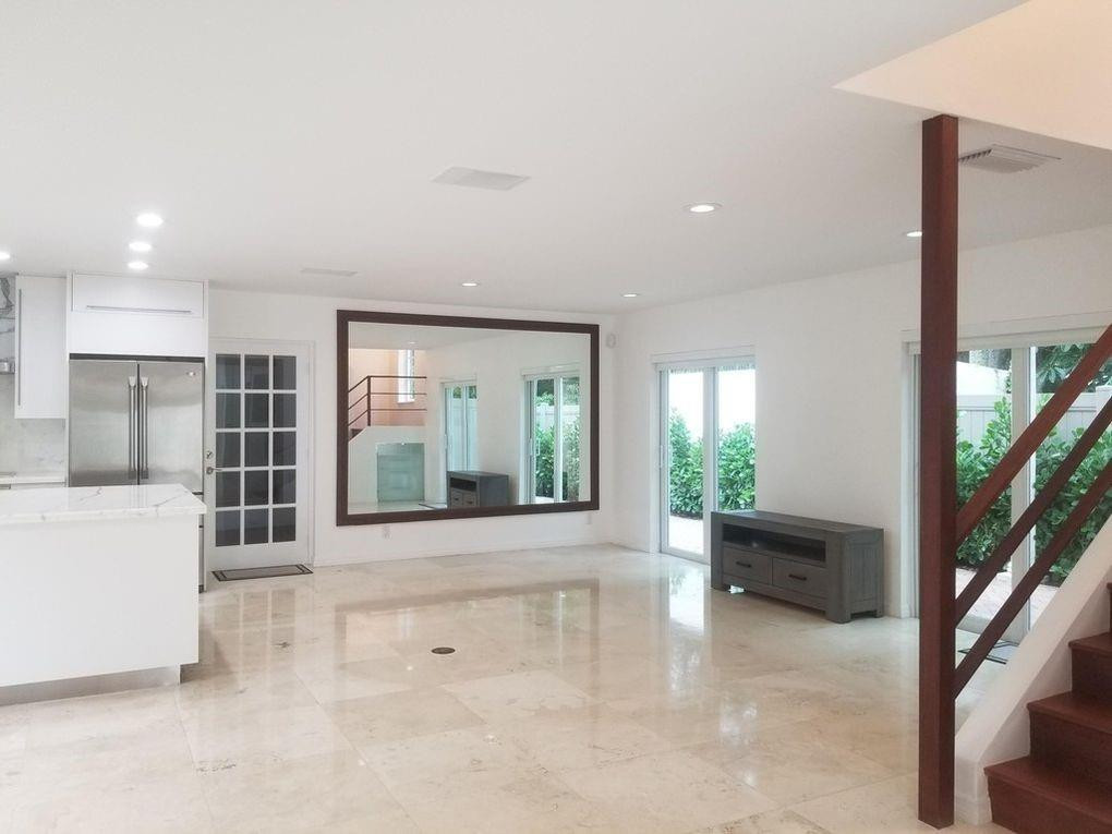 954 Lake Wyman Road Boca Raton, FL 33431 - Photo 8 of 19 Photo 8