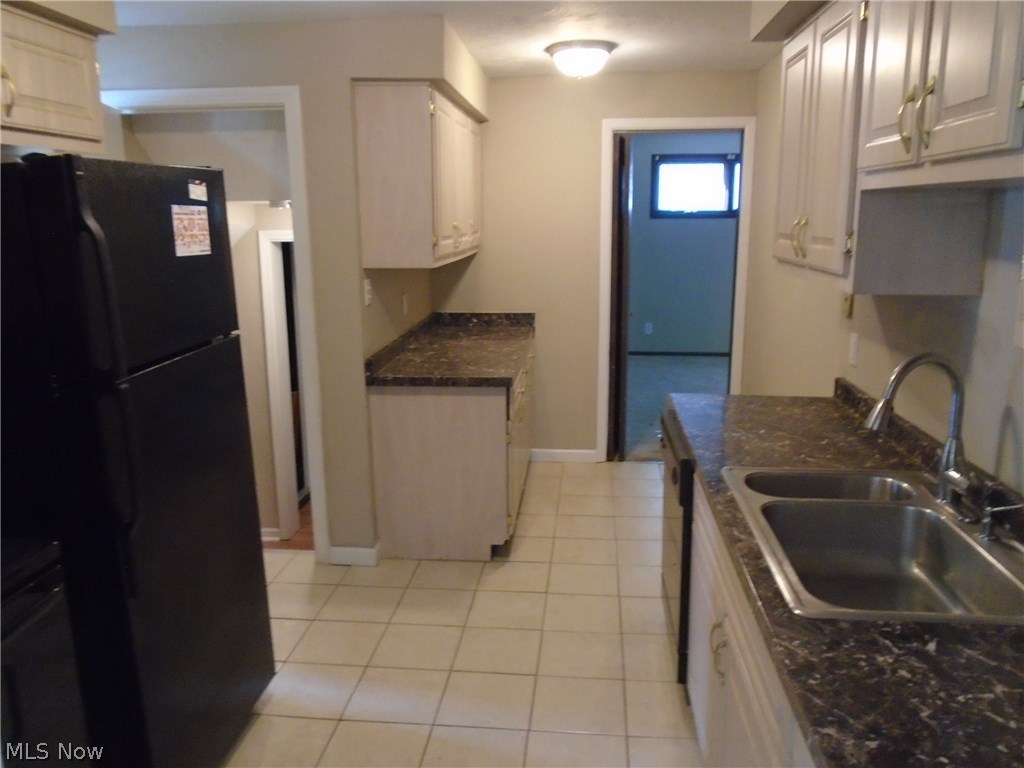 1232 Churchill Road Lyndhurst, OH 44124 - Photo 5 of 20