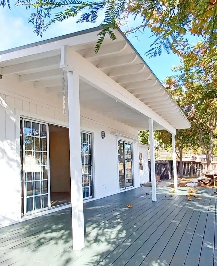 960 Sunset Drive Vista, CA 92081 - Photo 39 of 39 a view of a house with a patio
