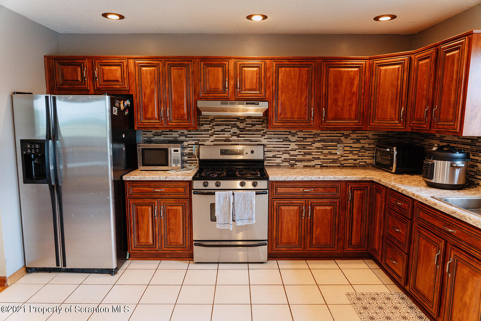 2307 Ransom Road Clarks Summit, PA 18411 - Photo 4 of 30 Gallery Image 4