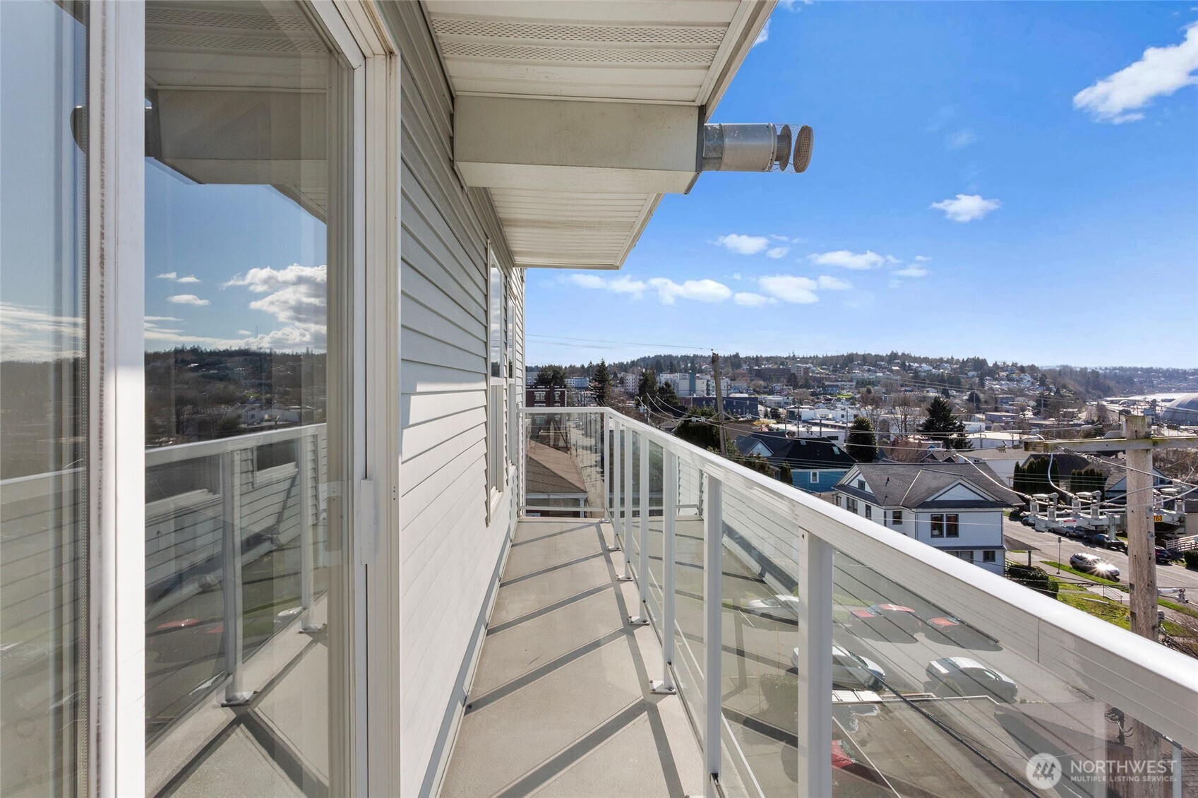 2522 Rucker Avenue, Unit 403 Everett, WA 98201 - Photo 17 of 30 Gallery Image 17