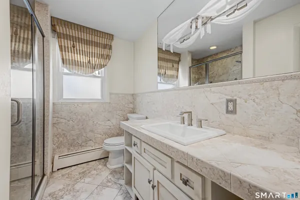 $649,900 | 115 King Street, Bridgeport, CT 06605