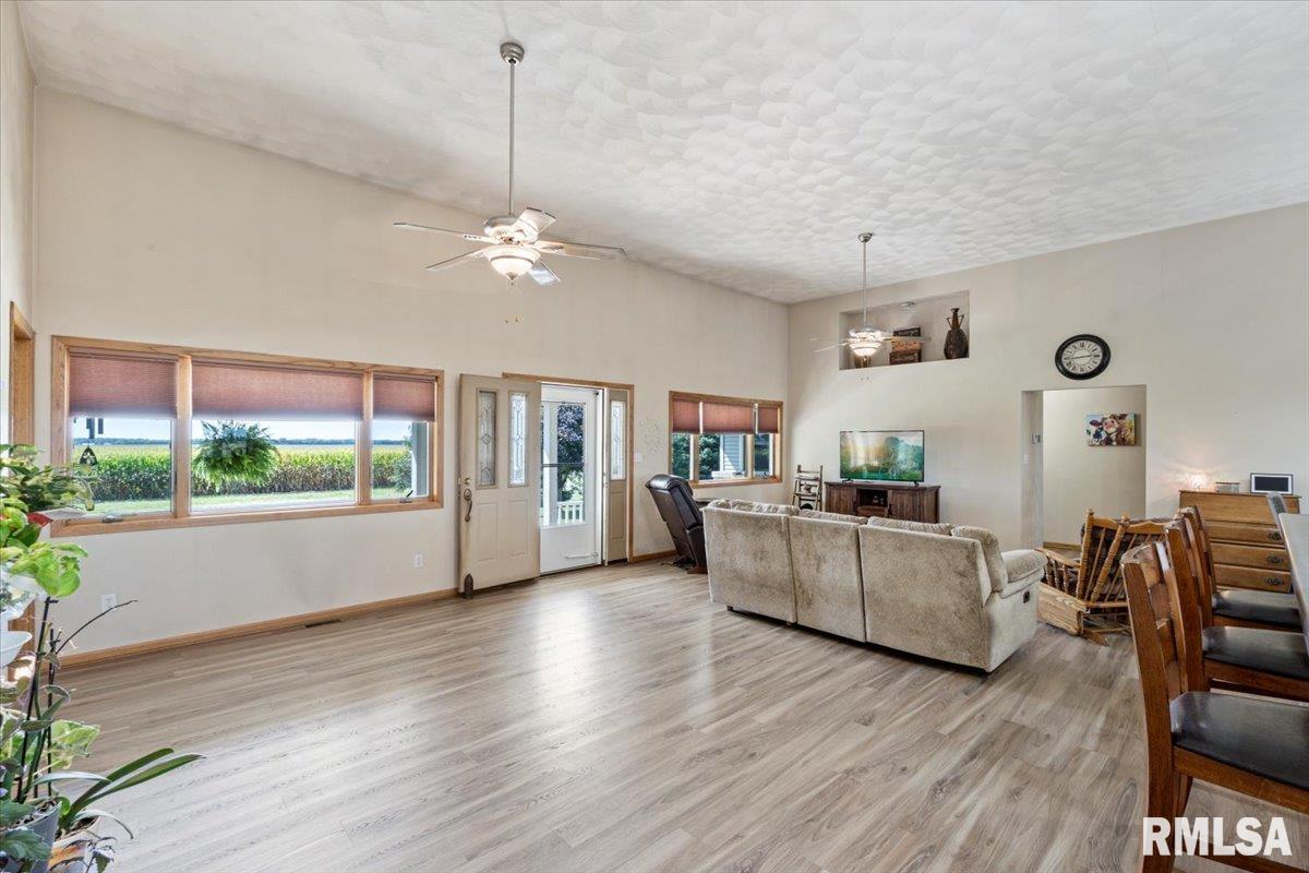 80 Smit Road Prophetstown, IL 61277 - Photo 21 of 73