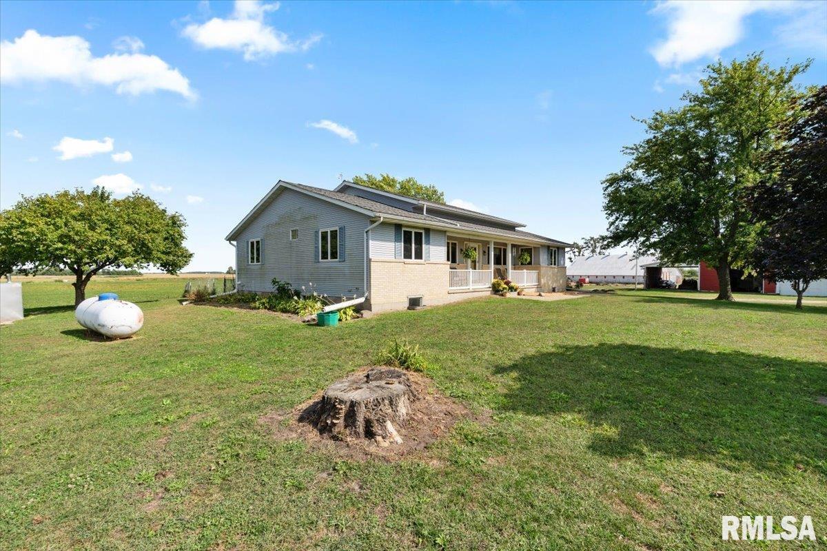 80 Smit Road Prophetstown, IL 61277 - Photo 5 of 73