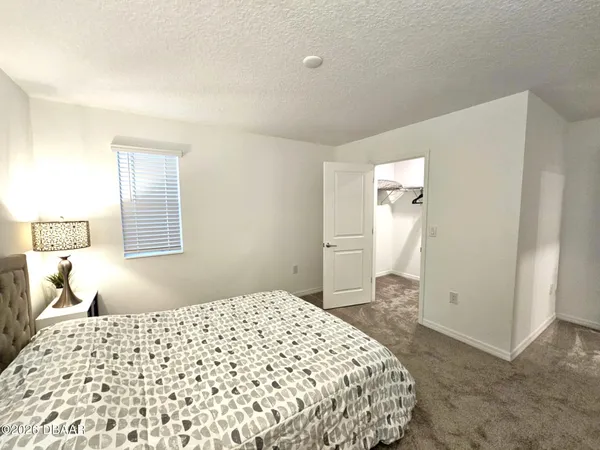 an empty room with a empty space