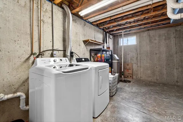 $285,000 | 1005 Cottonwood Lane, Waterloo, IL 62298