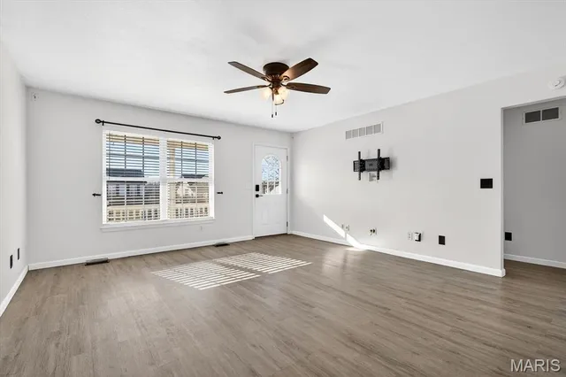 $285,000 | 1005 Cottonwood Lane, Waterloo, IL 62298