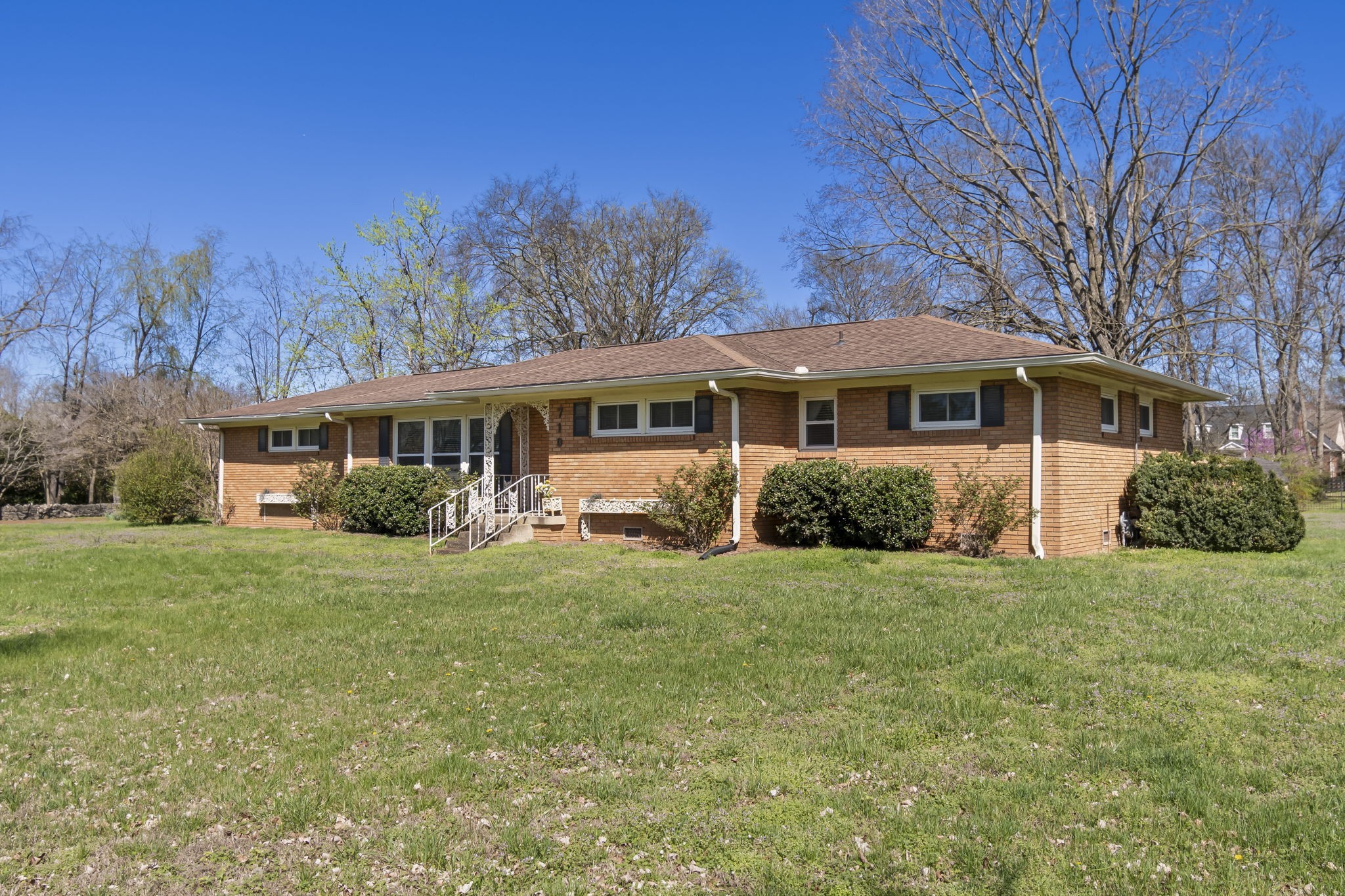 710 Hillsboro Road Franklin, TN 37064 - Photo 3 of 48 Gallery Image 3
