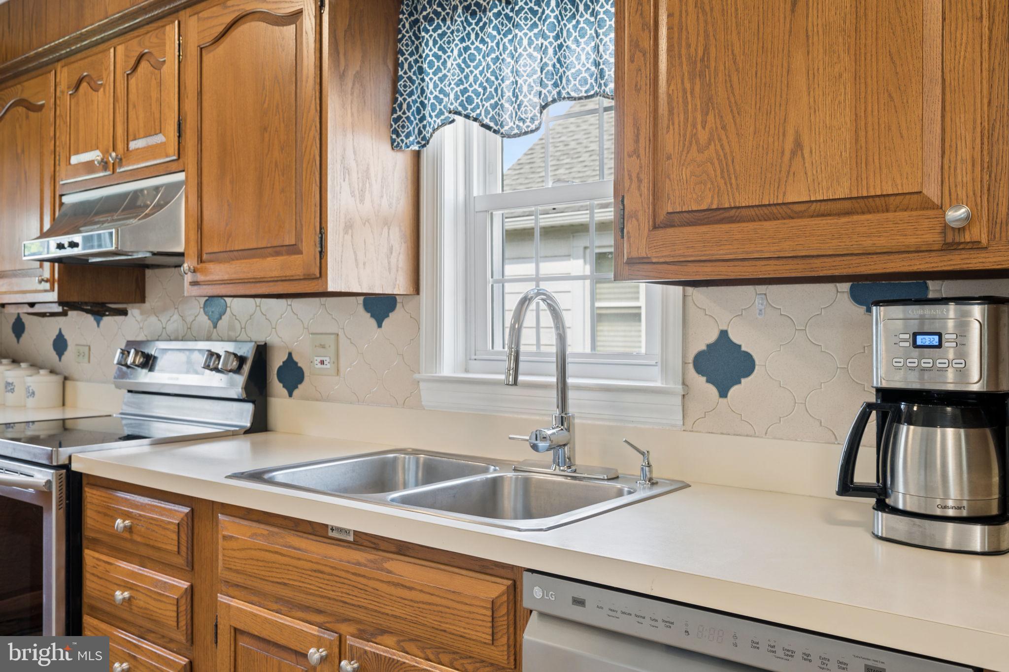 2626 Wentworth Road Baltimore, MD 21234 - Photo 20 of 75