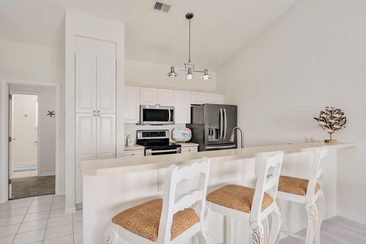 104 Sandtrap Road, Unit 106 Miramar Beach, FL 32550 - Photo 8 of 29 photo_online_010