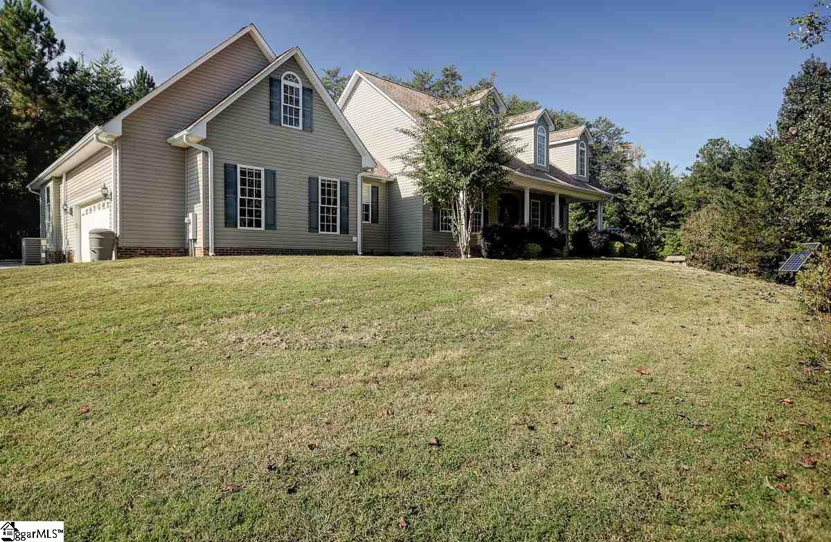 191 Center Road Travelers Rest, SC 29690 - Photo 2 of 36