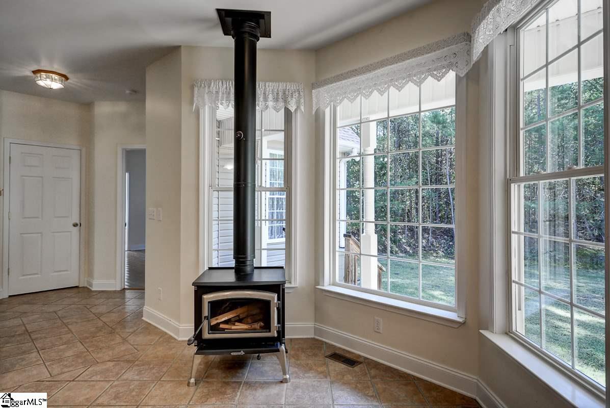 191 Center Road Travelers Rest, SC 29690 - Photo 13 of 36