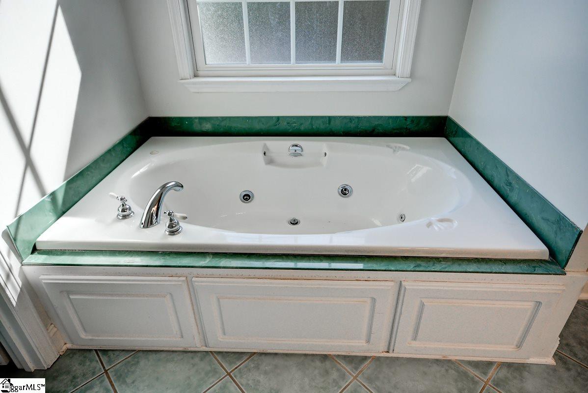 191 Center Road Travelers Rest, SC 29690 - Photo 17 of 36