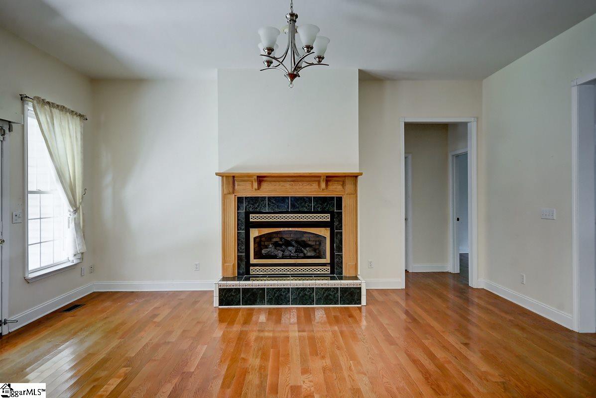 191 Center Road Travelers Rest, SC 29690 - Photo 10 of 36