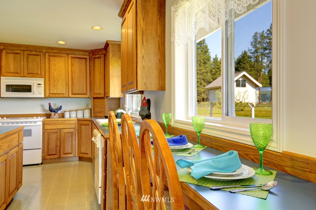 4587 Airport Road Cle Elum, WA 98922 - Photo 8 of 25 Gallery Image 8