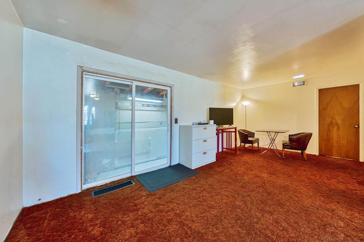 8208 Dierks Road Sacramento, CA 95830 - Photo 19 of 60