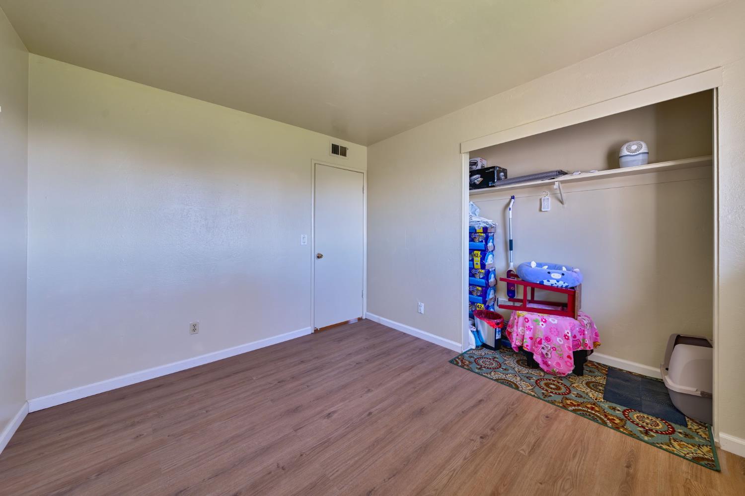 8208 Dierks Road Sacramento, CA 95830 - Photo 22 of 60