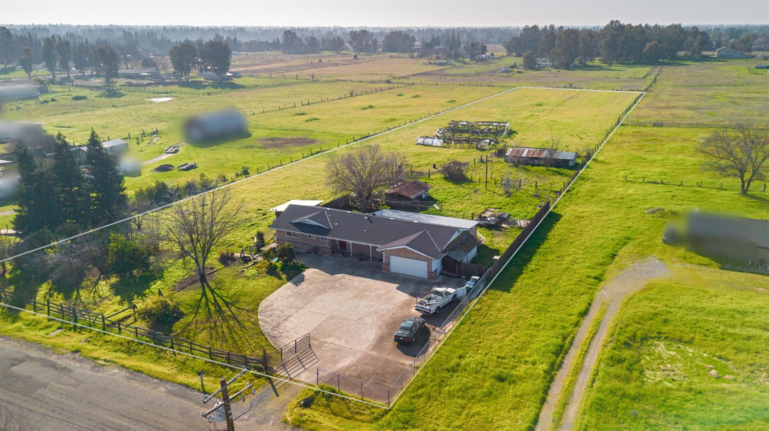 8208 Dierks Road Sacramento, CA 95830 - Photo 3 of 60