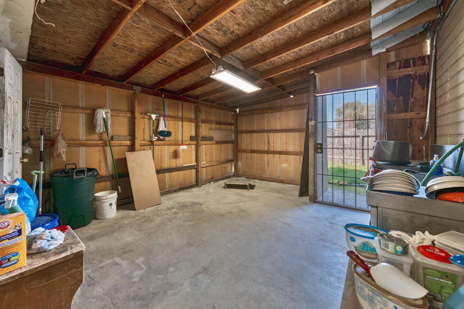 8208 Dierks Road Sacramento, CA 95830 - Photo 33 of 60