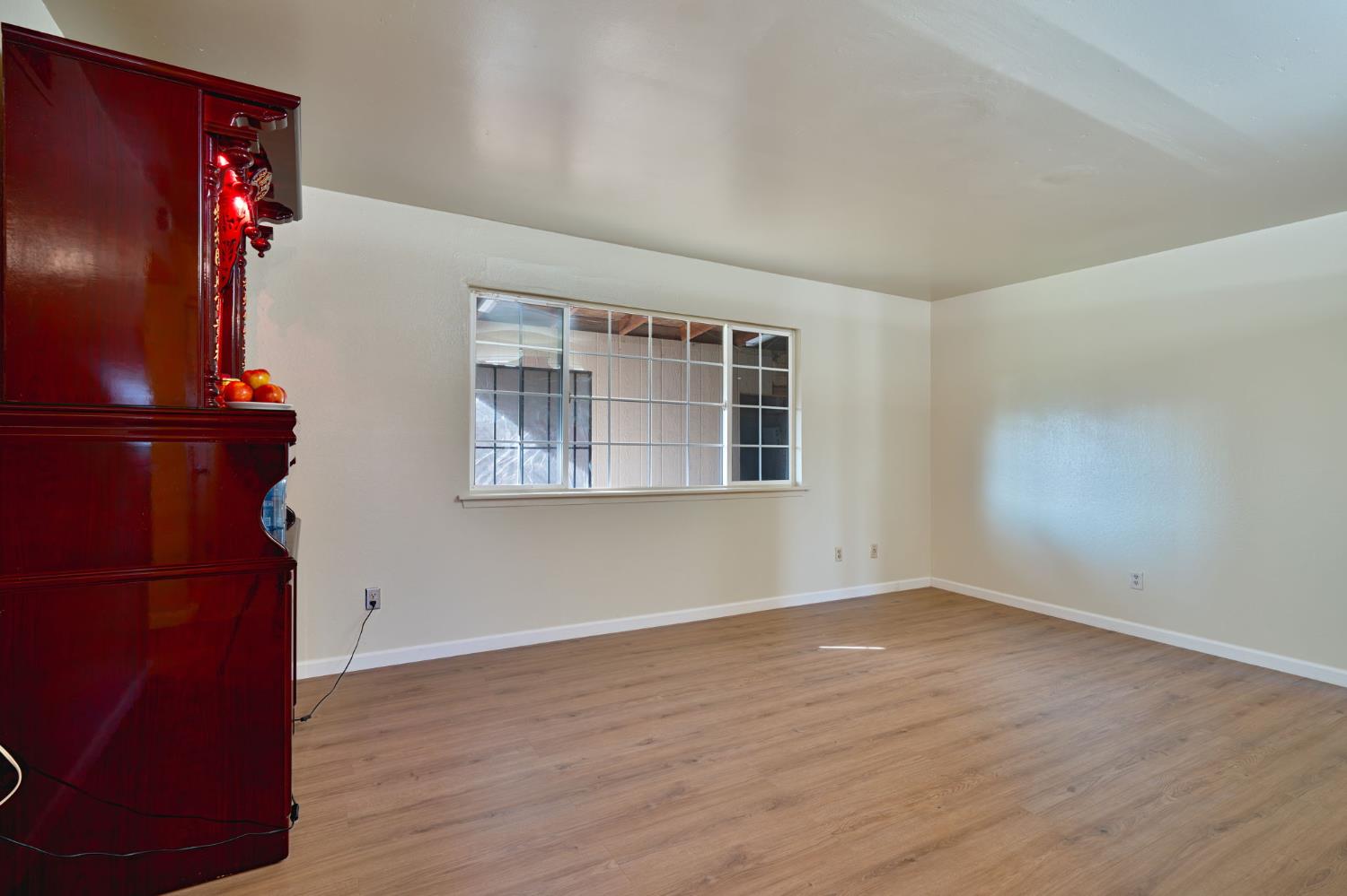 8208 Dierks Road Sacramento, CA 95830 - Photo 10 of 60