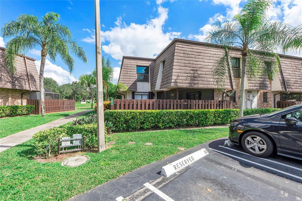 2572 Northwest 99th Avenue, Unit 2572 Coral Springs, FL 33065 - Photo 21 of 29