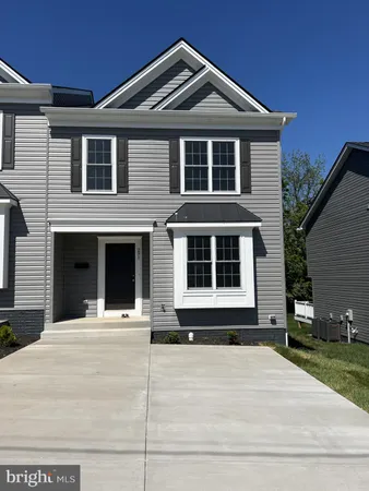 $2,350 | 291 Acton Street, Front Royal, VA 22630